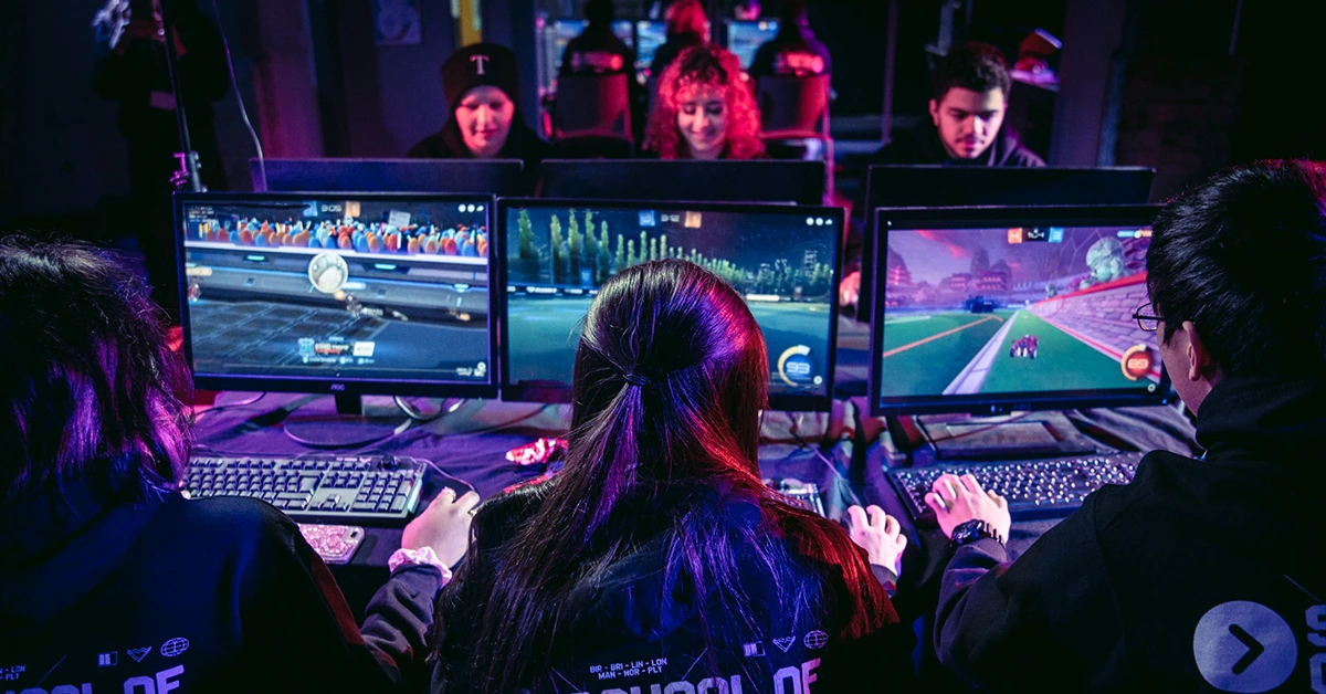 Want to become a mobile esports pro? Learn how to master your game, join a team, and compete in tournaments. Your esports career starts here