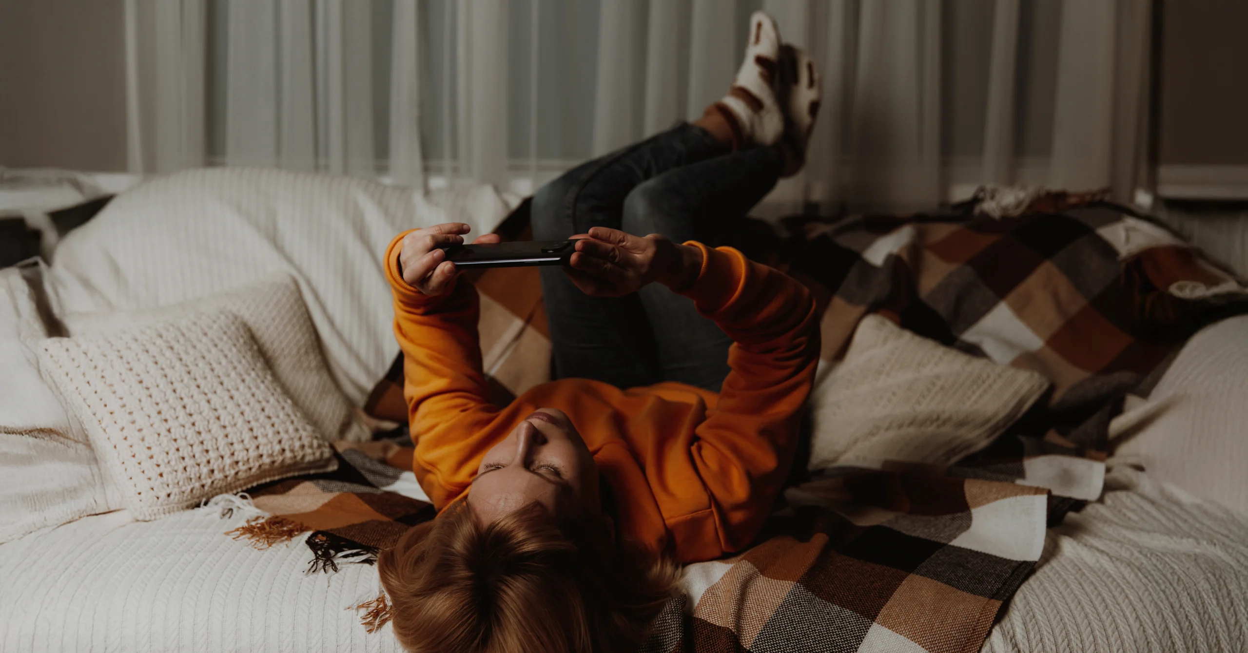 The top 20 cozy games of 2025 that melt stress and boost well-being. From cat cafés to virtual stargazing!