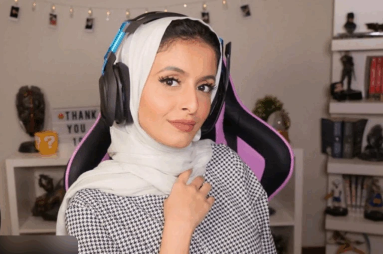 Meshael MR. Arab women are now at the center of the gaming scene, rising as streamers, e-sport competitors, game developers, and content creators.