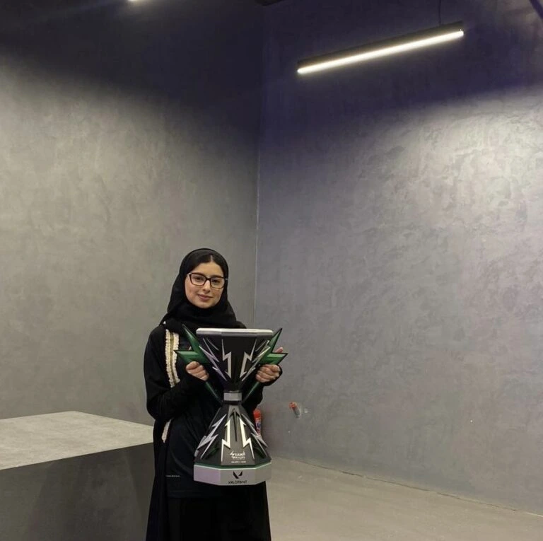 Modhi Alkanhal. Arab women are now at the center of the gaming scene, rising as streamers, e-sport competitors, game developers, and content creators.
